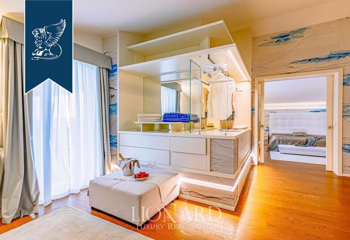 Image No.16-6 Bed Villa for sale