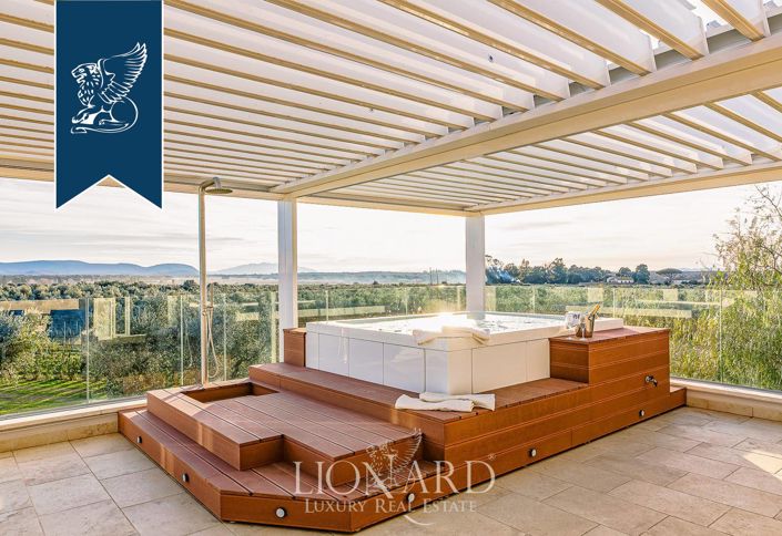 Image No.4-6 Bed Villa for sale