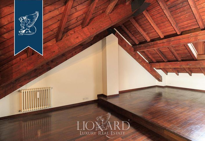 Image No.38-7 Bed Villa for sale