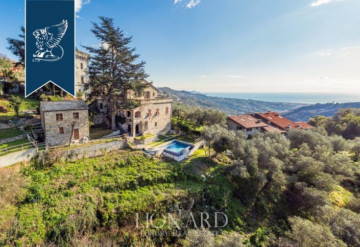 Image No.3-6 Bed Property for sale