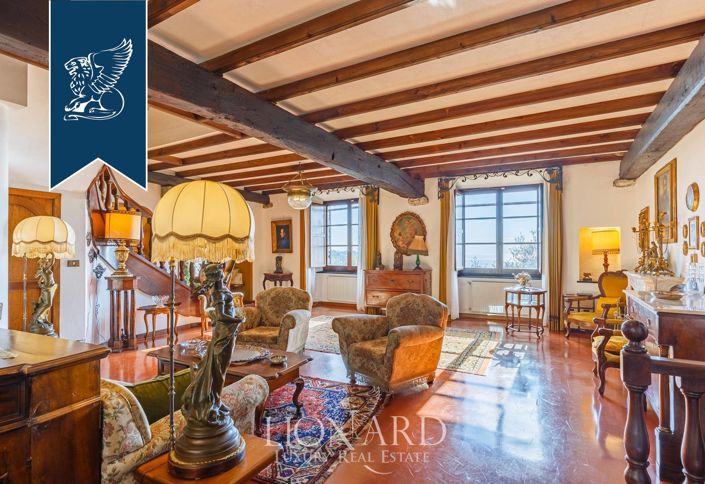 Image No.45-6 Bed Property for sale