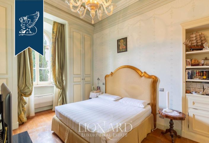 Image No.16-7 Bed Property for sale