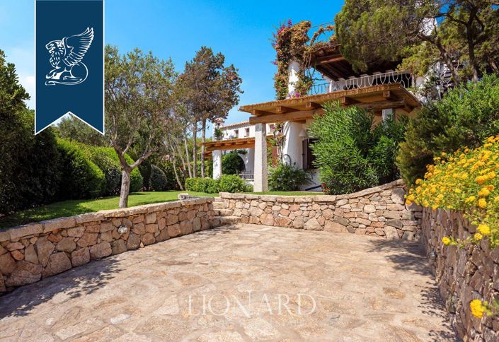 Image No.5-5 Bed Villa for sale