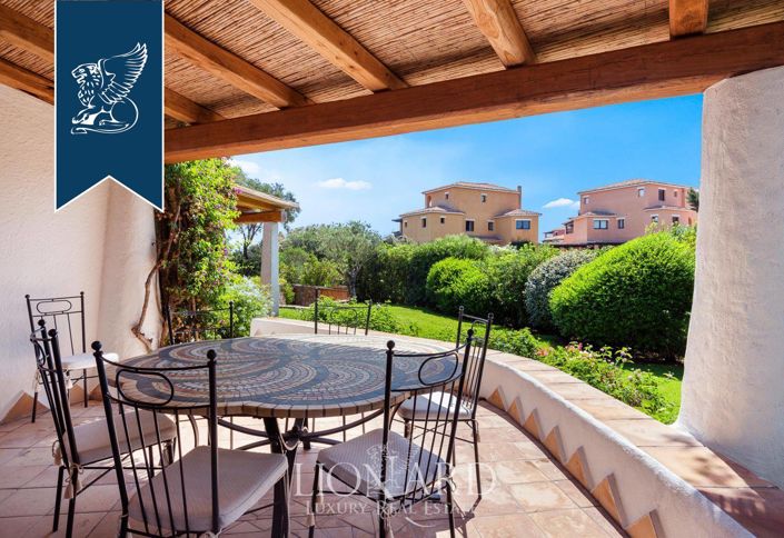 Image No.9-5 Bed Villa for sale