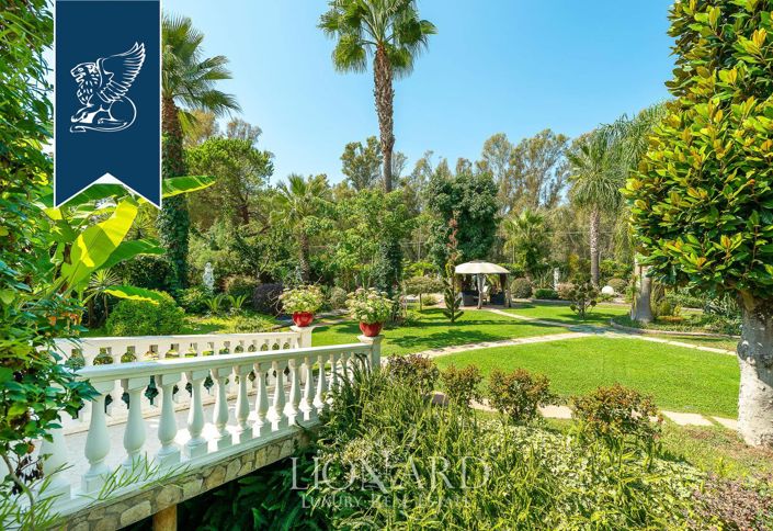 Image No.23-10 Bed Villa for sale