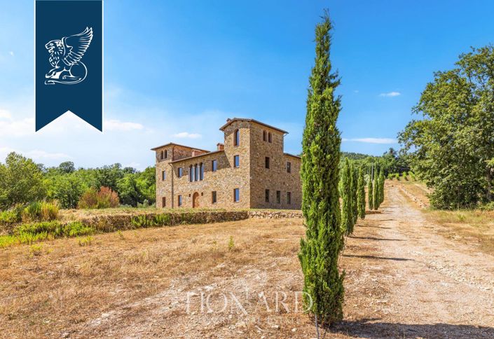 Image No.6-6 Bed Farmhouse for sale