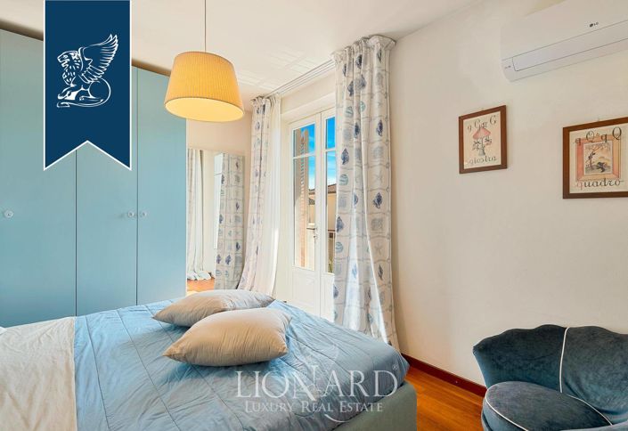 Image No.19-8 Bed Villa for sale