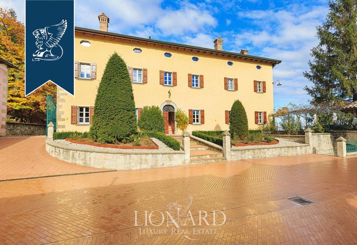 Image No.15-10 Bed Villa for sale