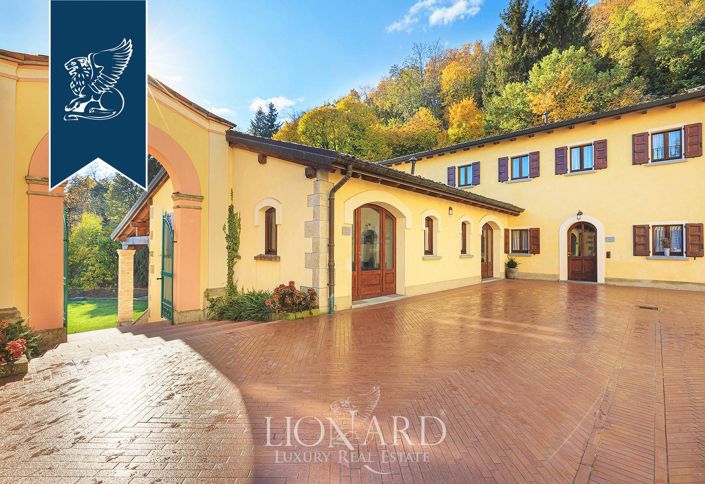 Image No.21-10 Bed Villa for sale