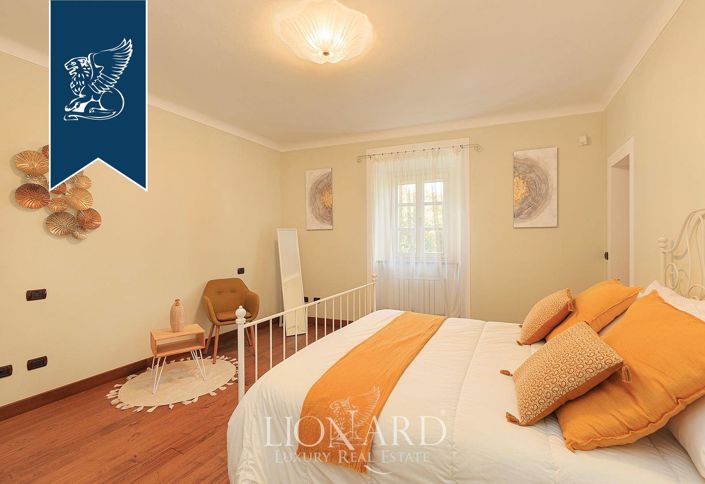 Image No.37-10 Bed Villa for sale