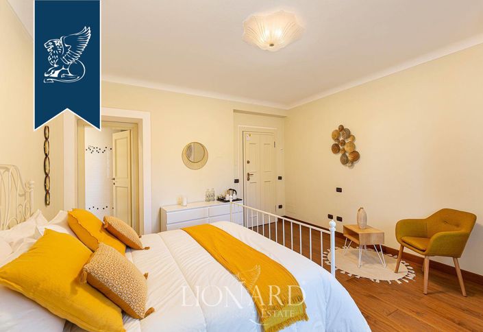 Image No.38-10 Bed Villa for sale