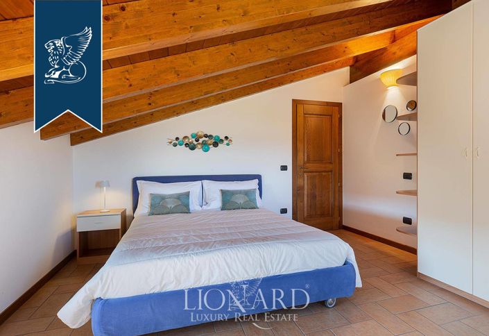 Image No.49-10 Bed Villa for sale