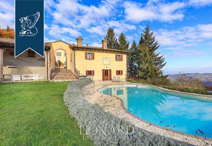 Image No.9-10 Bed Villa for sale