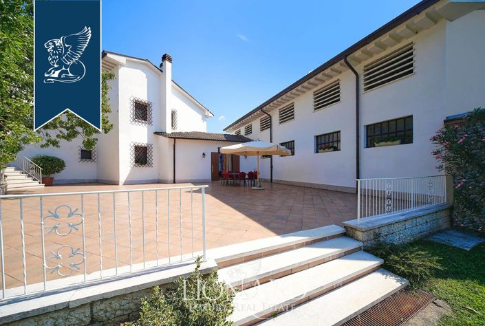 Image No.19-6 Bed Villa for sale