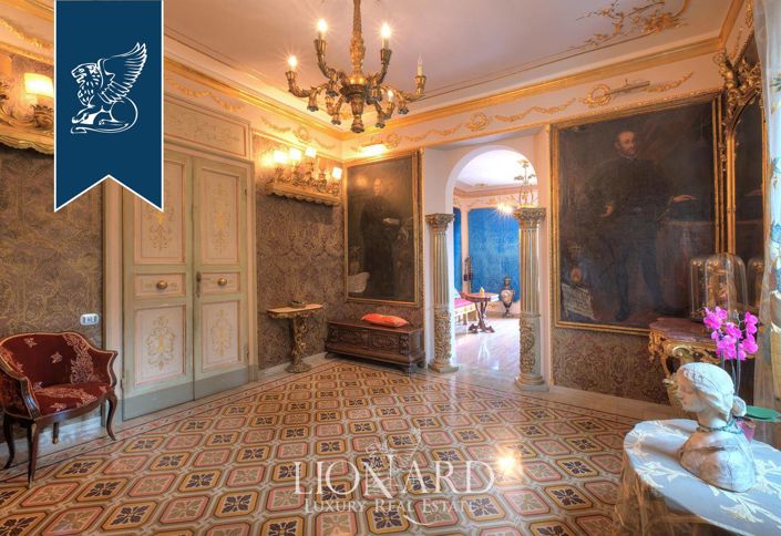 Image No.22-5 Bed Villa for sale