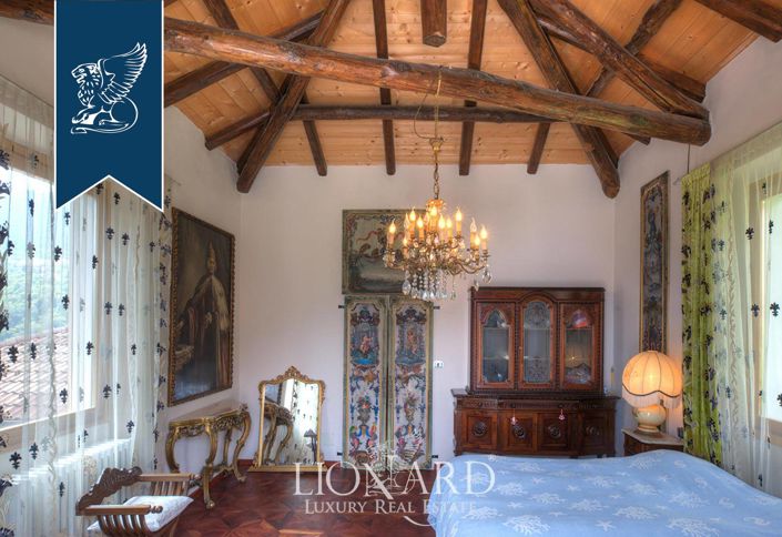 Image No.38-5 Bed Villa for sale