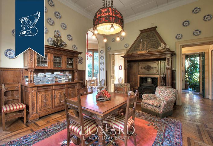 Image No.12-2 Bed Villa for sale