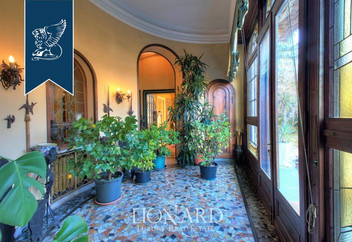 Image No.8-2 Bed Villa for sale