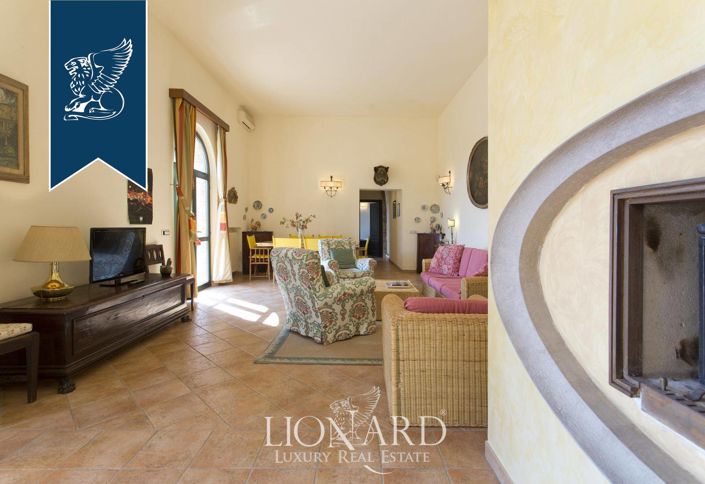 Image No.27-10 Bed Country House for sale