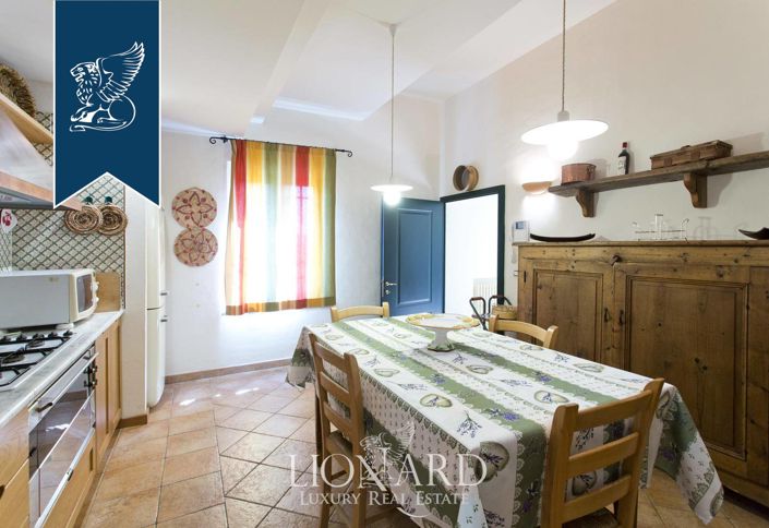 Image No.36-10 Bed Country House for sale