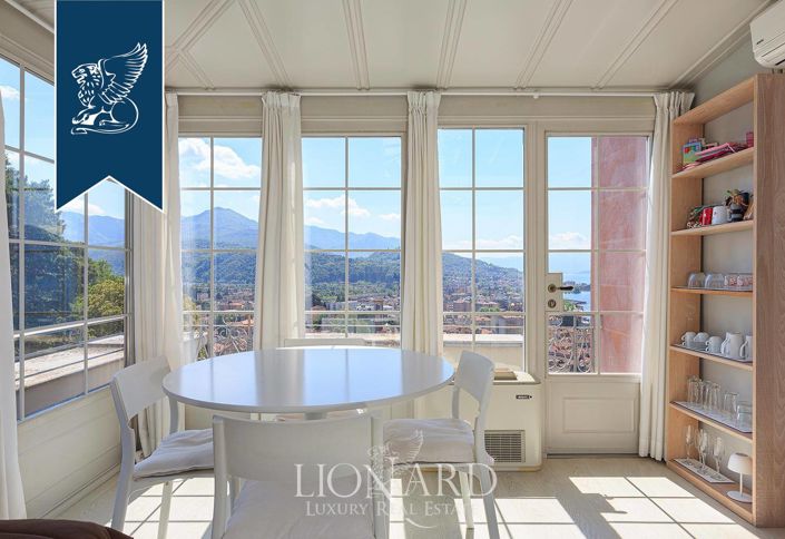 Image No.12-8 Bed Villa for sale