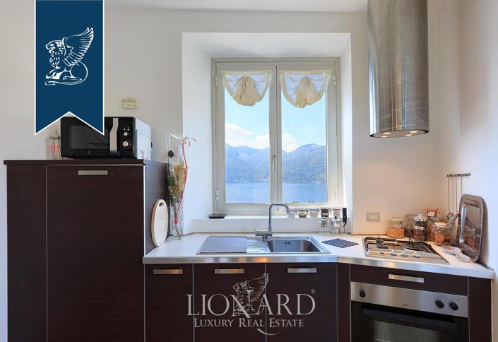 Image No.14-8 Bed Villa for sale