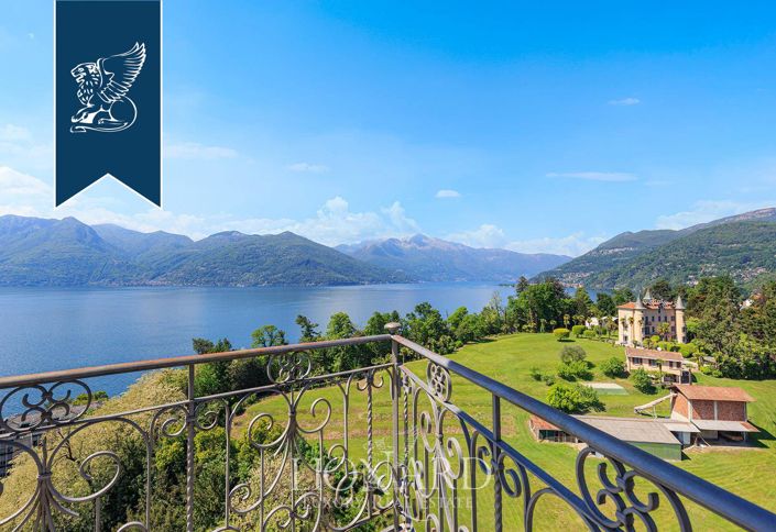 Image No.20-8 Bed Villa for sale