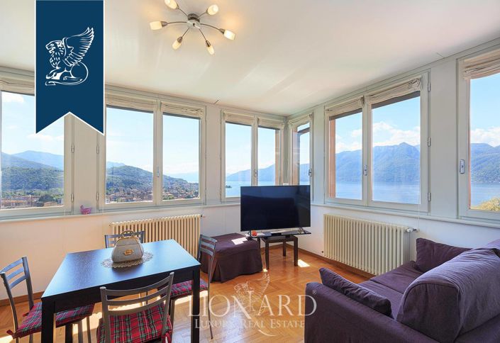 Image No.9-8 Bed Villa for sale