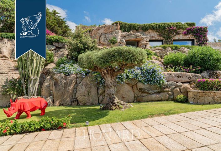 Image No.13-14 Bed Villa for sale