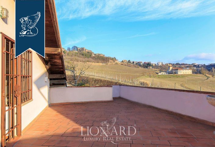 Image No.31-1 Bed Country House for sale