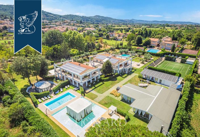 Image No.2-10 Bed Hotel for sale