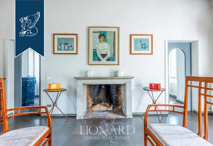 Image No.14-8 Bed Villa for sale