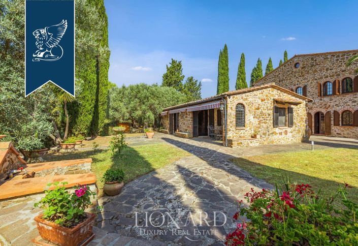 Image No.11-6 Bed Villa for sale