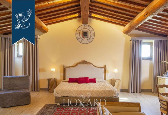 Image No.24-9 Bed Villa for sale