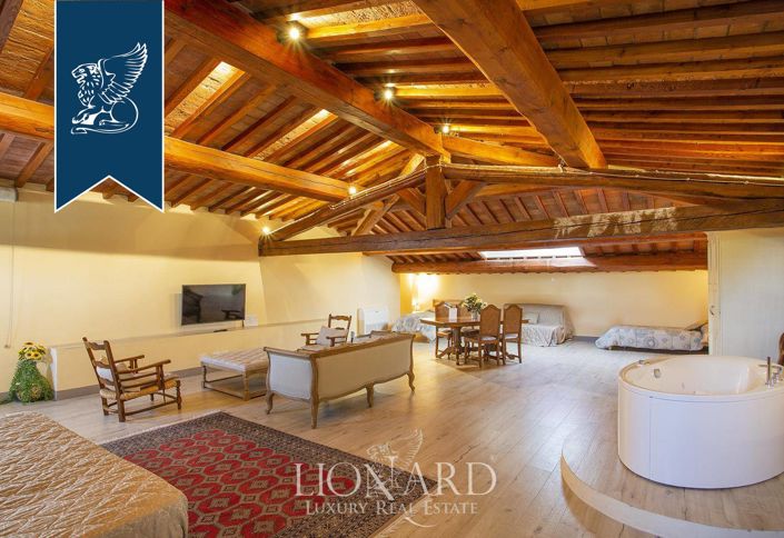 Image No.26-9 Bed Villa for sale