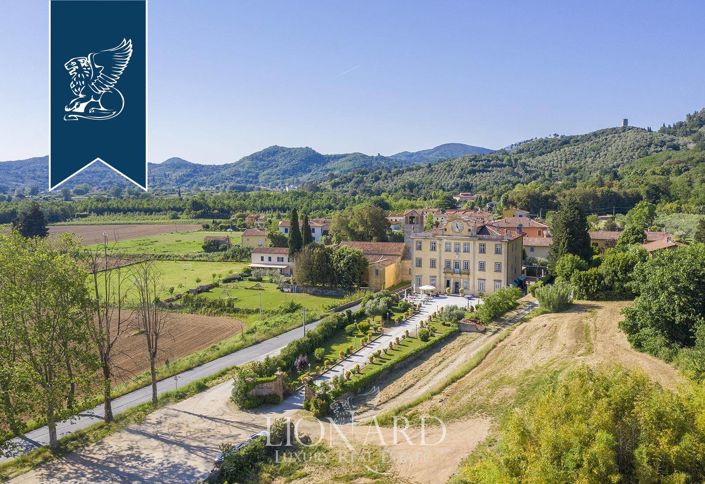 Image No.29-9 Bed Villa for sale