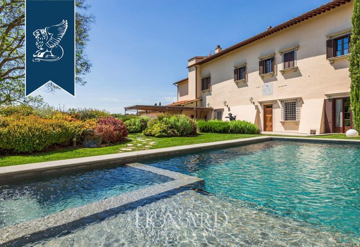 Image No.2-5 Bed Villa for sale