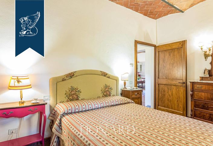 Image No.57-15 Bed Villa for sale