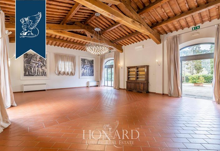 Image No.14-5 Bed Villa for sale