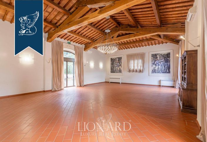 Image No.15-5 Bed Villa for sale