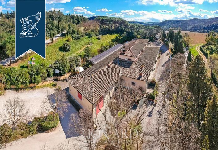 Image No.2-5 Bed Villa for sale