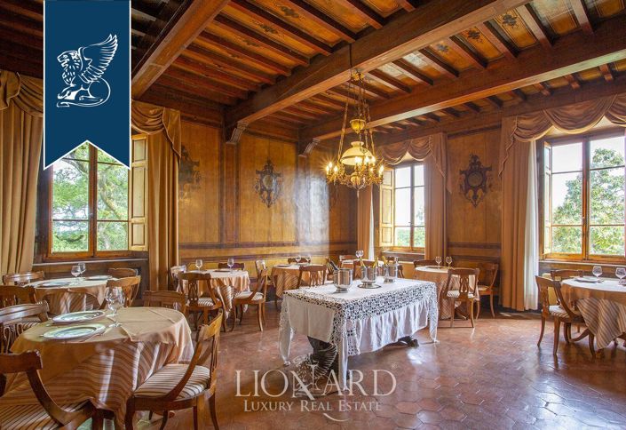 Image No.17-28 Bed Hotel for sale