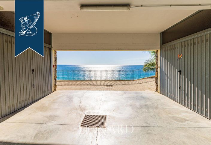 Image No.22-8 Bed Villa for sale