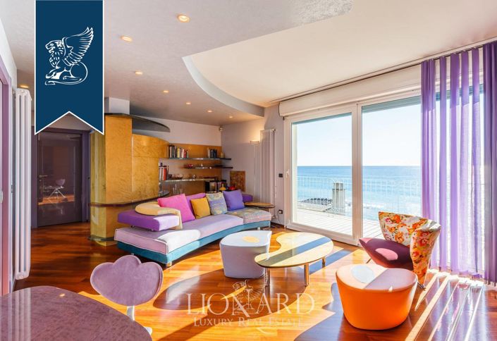 Image No.43-8 Bed Villa for sale