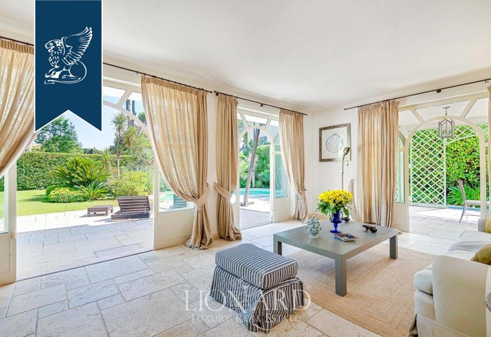 Image No.13-5 Bed Villa for sale