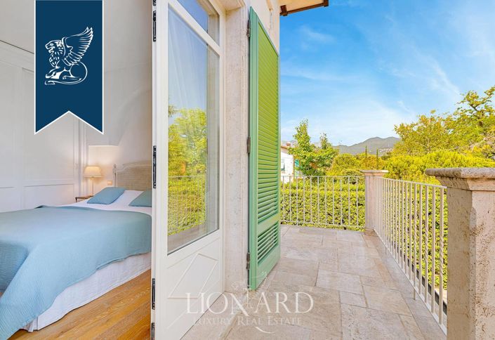 Image No.17-5 Bed Villa for sale