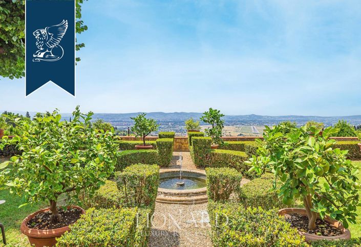 Image No.4-9 Bed Villa for sale