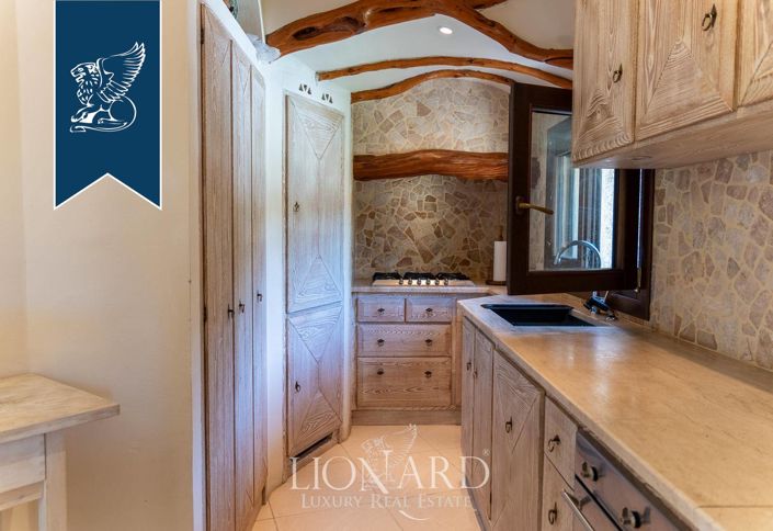 Image No.41-6 Bed Villa for sale