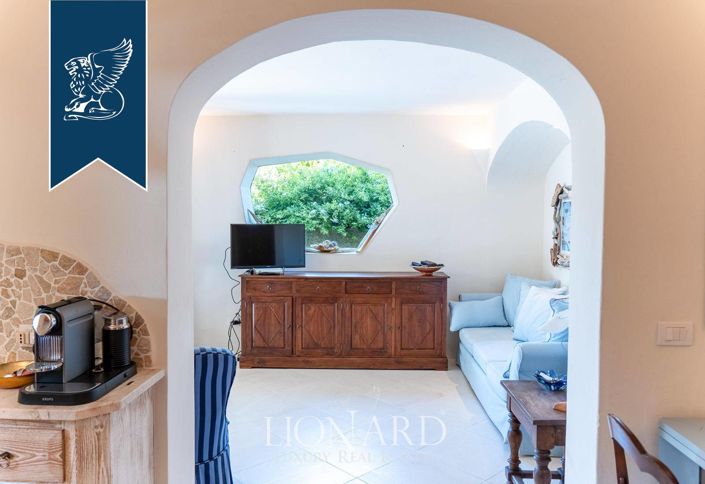 Image No.54-6 Bed Villa for sale