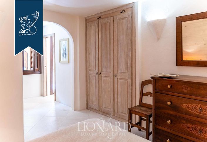 Image No.58-6 Bed Villa for sale